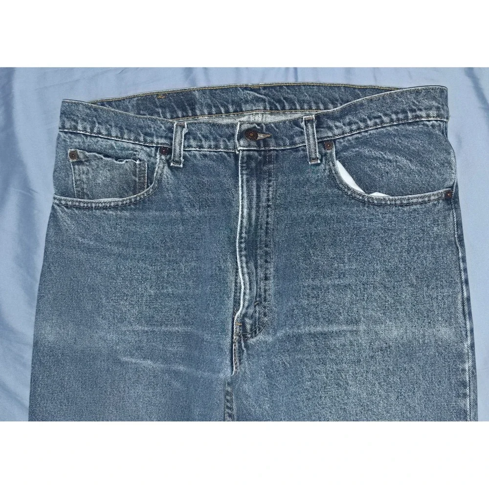 Vintage 1990s Levis 550 Relaxed Fit Denim Jeans Made in USA 38x32